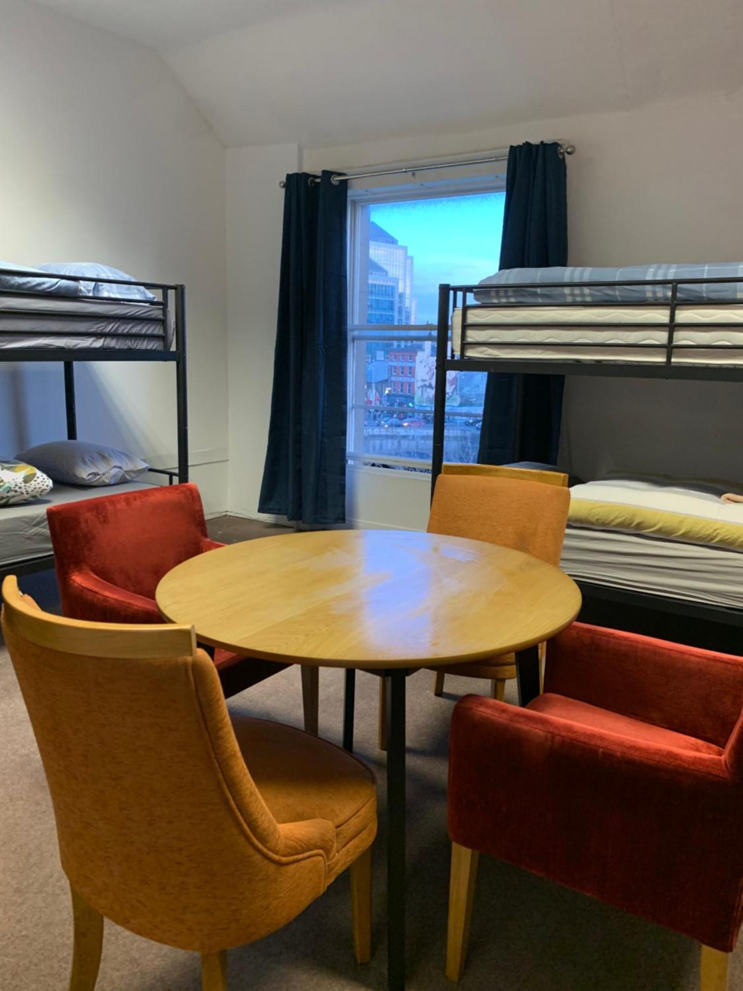 Eden Quay Guesthouse Private Rooms Dublín Exterior foto